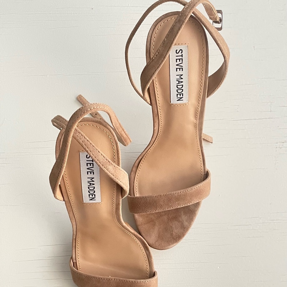 Barely used Steve Madden Heels.